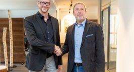 Andreas Weber, geschäftsführender Gesellschafter bei Rudolf Weber und Dirk Dernbach, Geschäftsführer der Securitas GmbH, haben eine strategische Partnerschaft besiegelt.