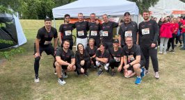 Die Läuferinnen und Läufer des Rudolf Weber-Teams beim Firmenlauf Oberhausen.