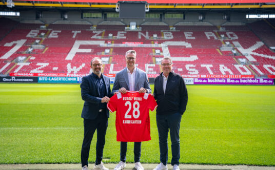Die erfolgreiche Zusammenarbeit zwischen Rudolf Weber Gebäudedienste und dem 1. FC Kaiserslautern geht weiter.